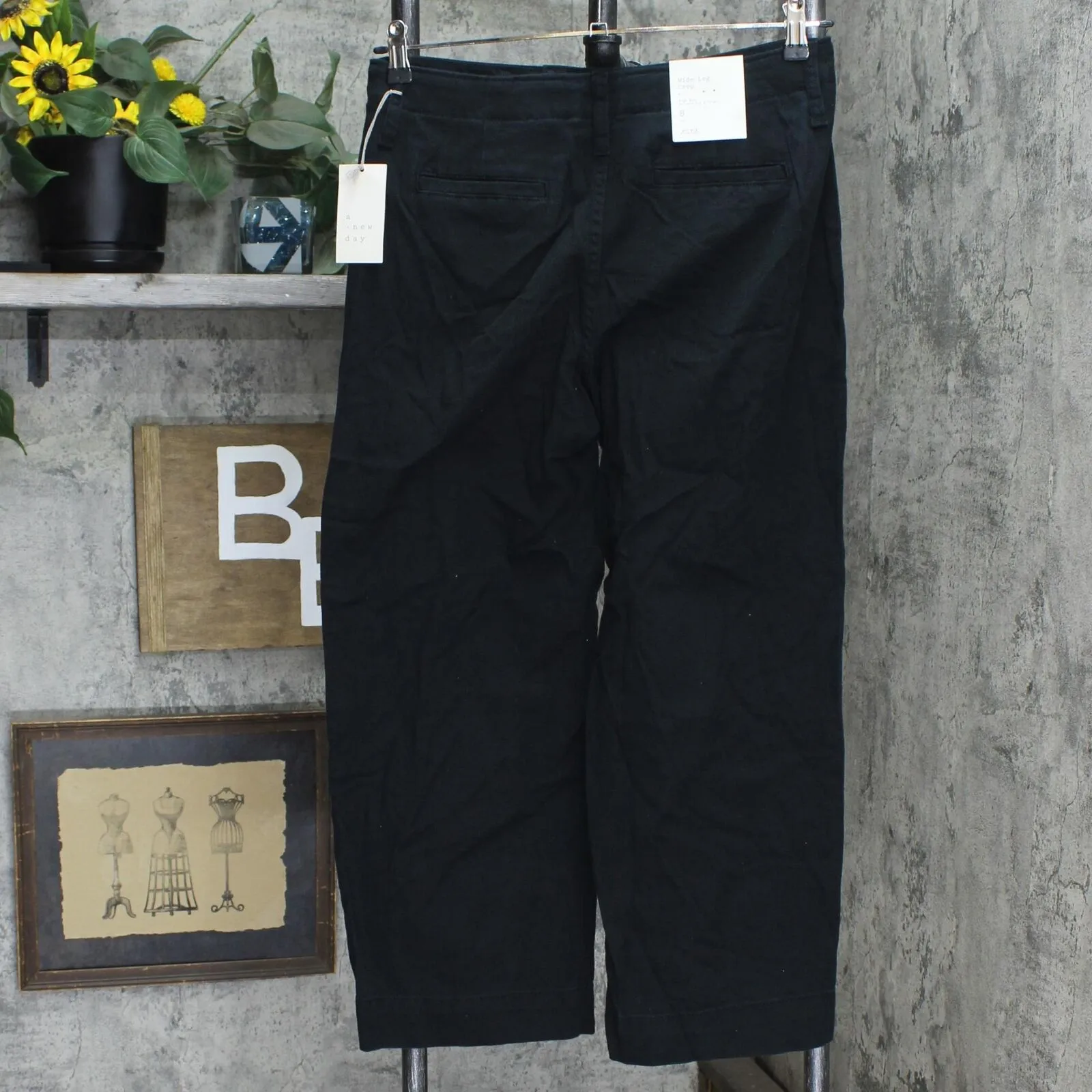 A New Day Women's High-Rise Wide Leg Cropped Pants 77594696 Black 8