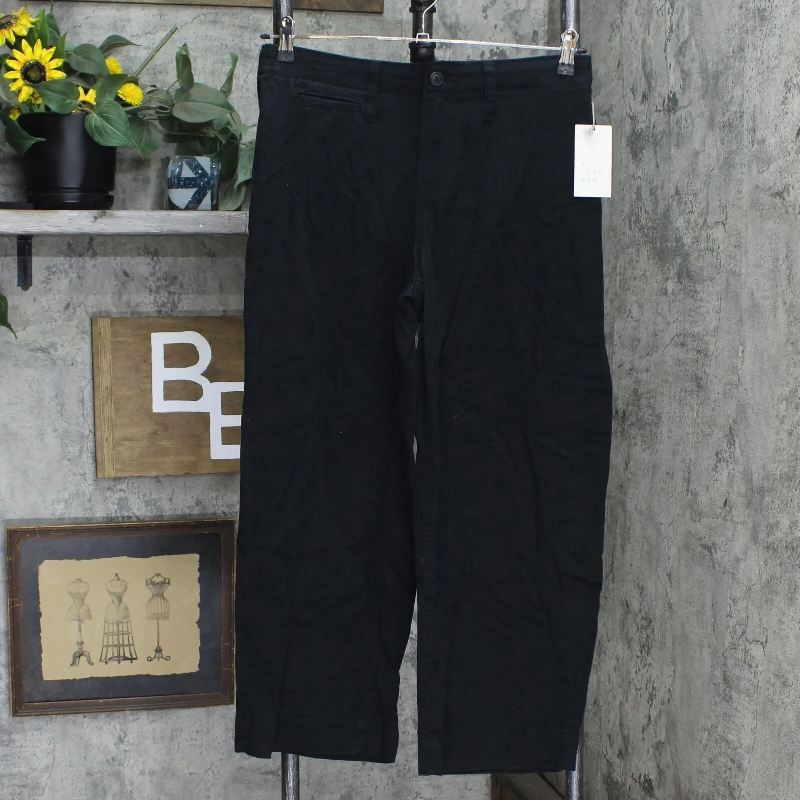 A New Day Women's High-Rise Wide Leg Cropped Pants 77594696 Black 8