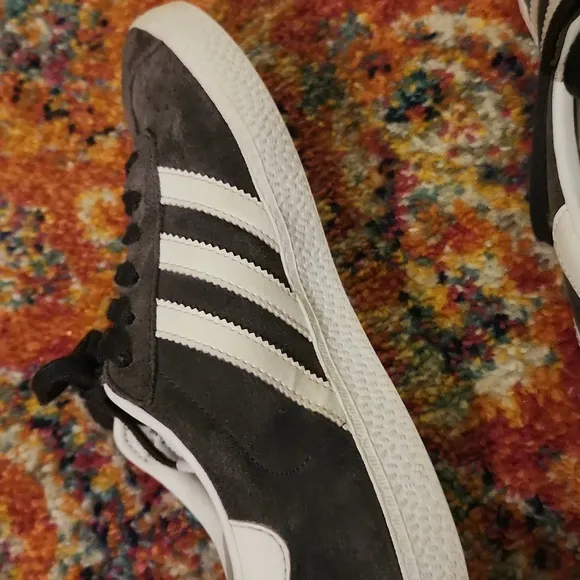 Addidas Gazelle Sneaker • M5