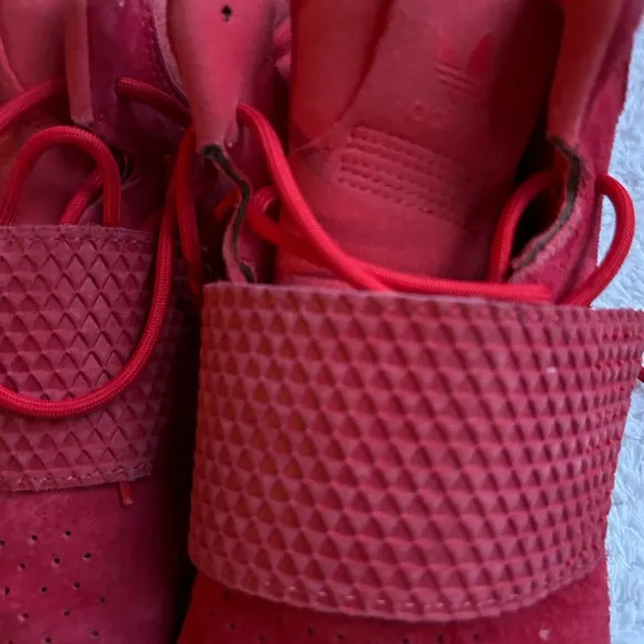 Adidas sneakers red suede tubular invader strap. Ortholite, Male Sz 5
