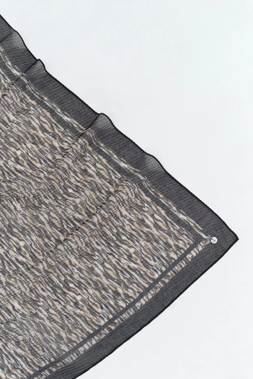 AELIS - Foulard beige plissé à imprimé zèbre abstrait