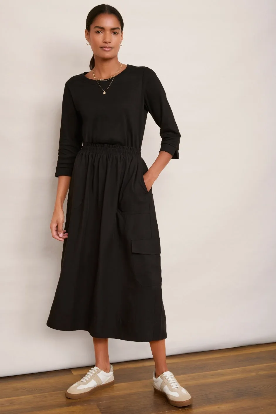 Aniyah Jersey Woven Mix Dress - Black