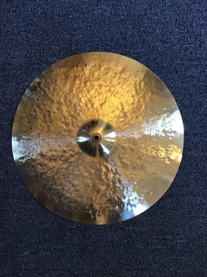 Byrne Medium Vintage Series Ride 21" 2390g