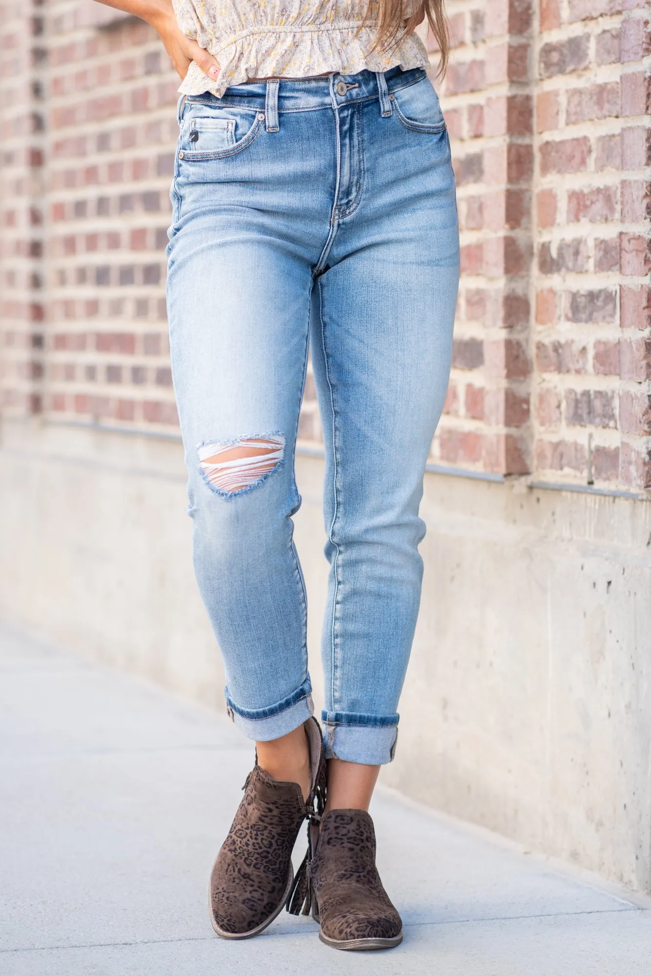 Clanton High Rise Mom Fit