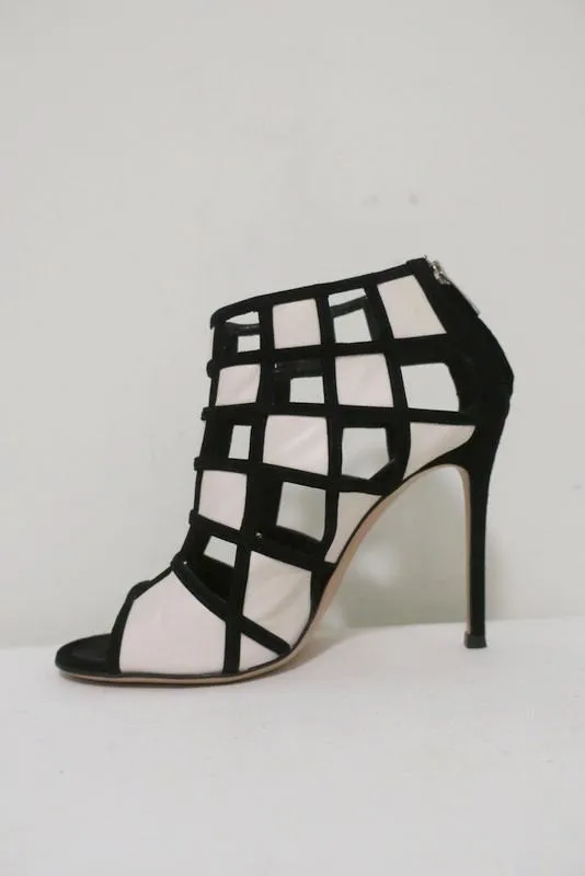 Gianvito Rossi Geometric Cutout Booties Black Suede & White Leather Size 36.5