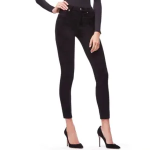 GOOD AMERICAN Suede-Like Jeans!