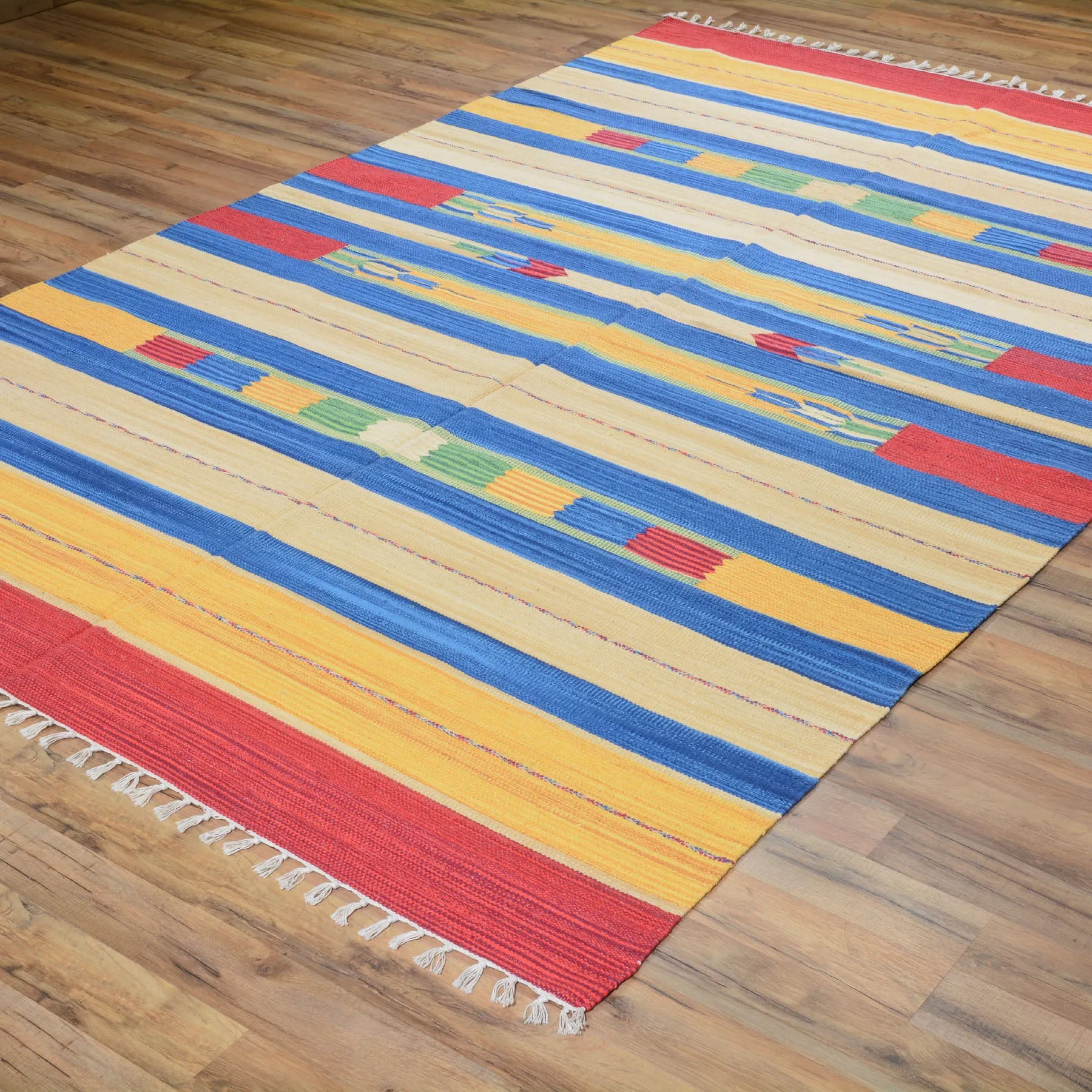 Hand-Woven Reversible Cotton Dhurrie Kilim Southwestern Design Rug (Size 6.0 X 9.0) Brral-4101