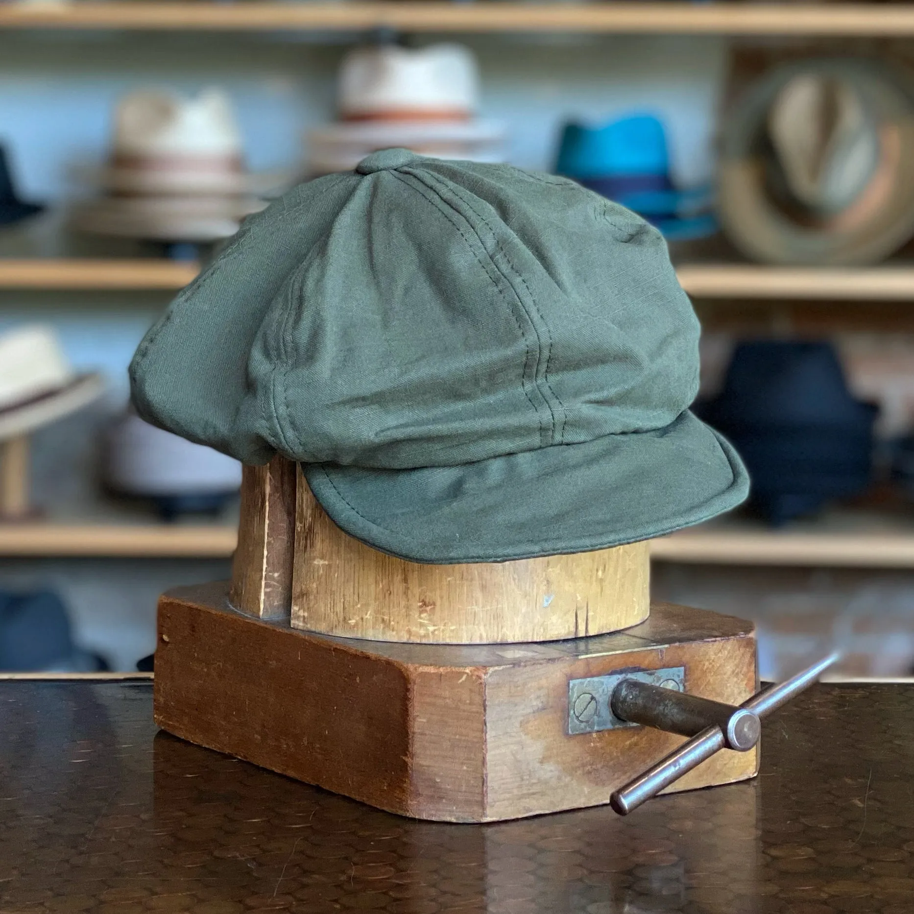 Hook & Eye Cap