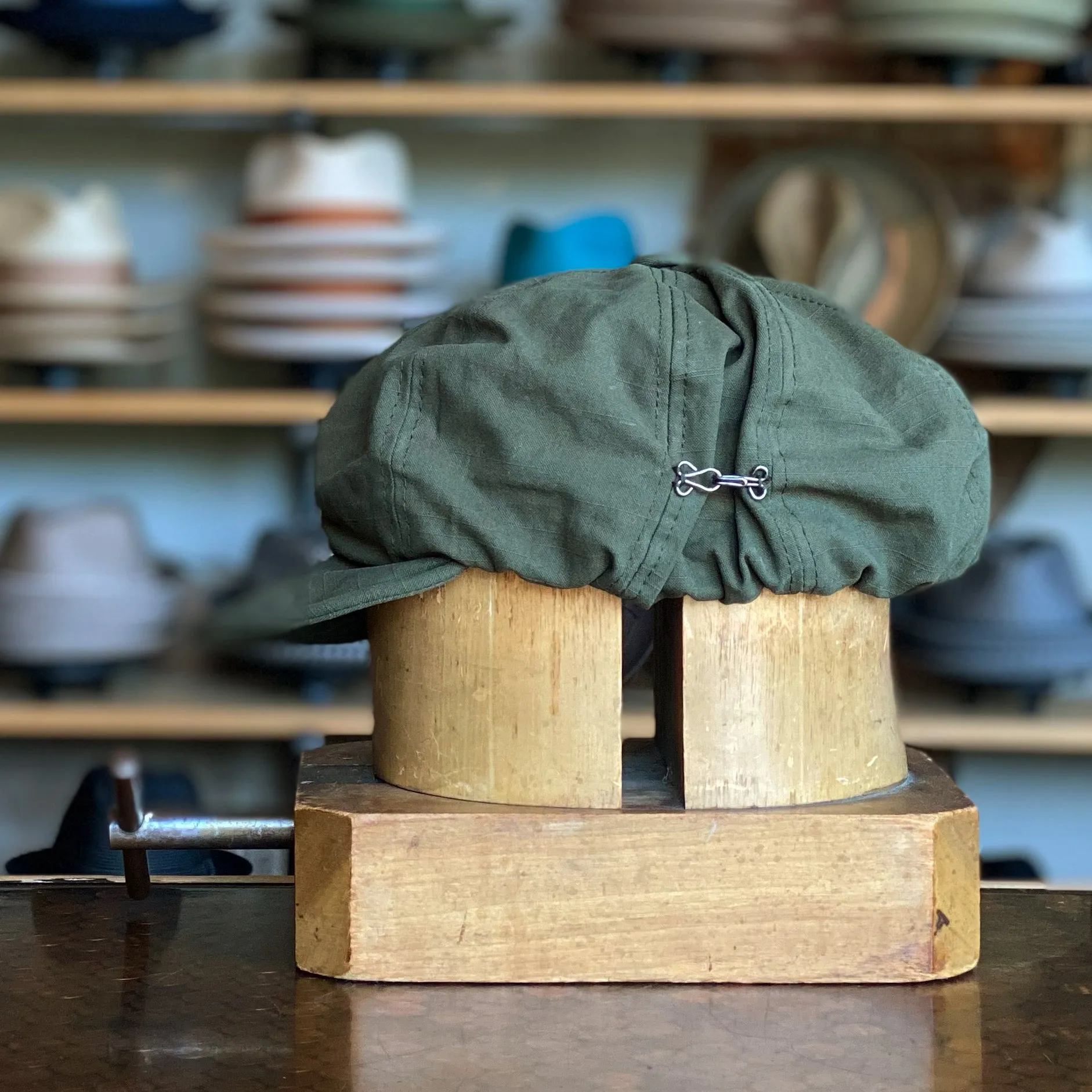 Hook & Eye Cap