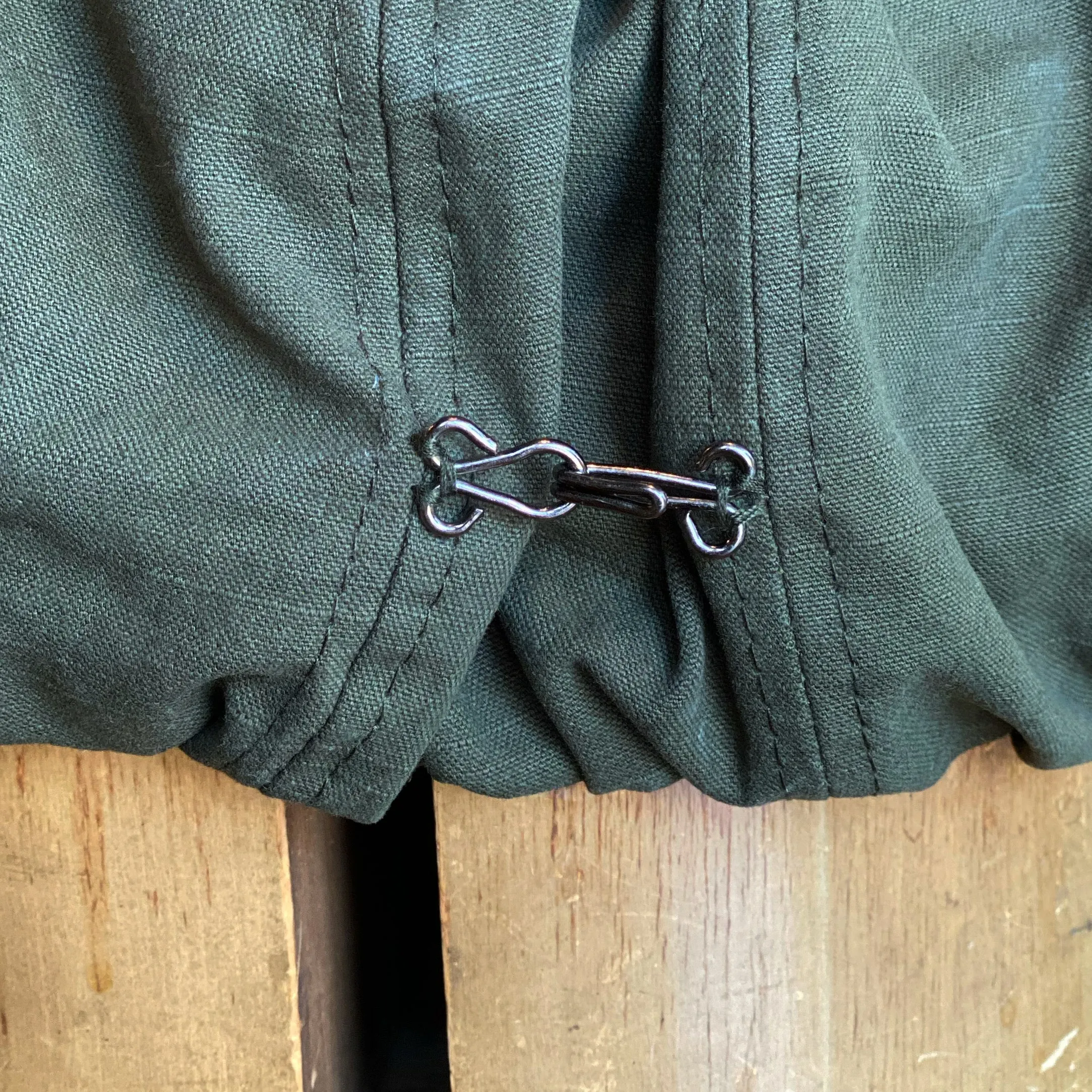 Hook & Eye Cap
