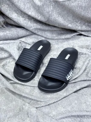 HUKA Slides-Black