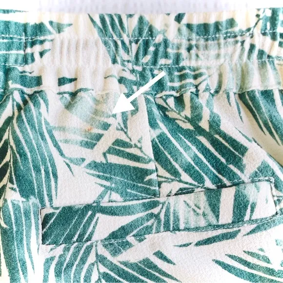 ICHI | S/M | Palm Fronds Leaf Black Piping Tropical Drawstring Light Mini Shorts