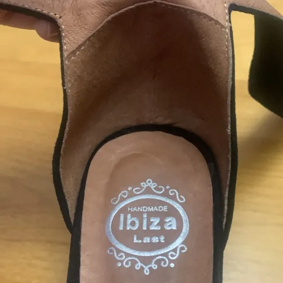 Jeffrey Campbell Ibiza Hough Black Suede Strappy Heels Women's Size 9.5 VGUC 4&quot;