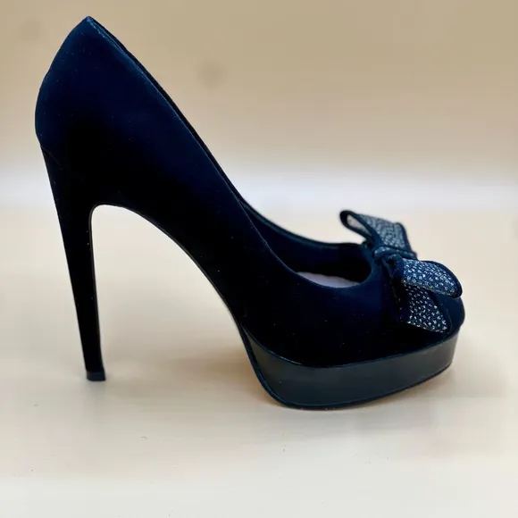 KURT GEIGER MISS KG Rhinestone Bowed Black Suede Heels EU Size 37 US 7