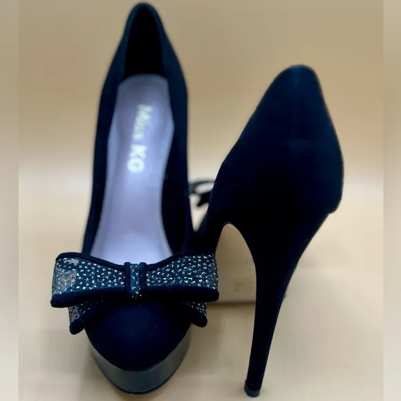 KURT GEIGER MISS KG Rhinestone Bowed Black Suede Heels EU Size 37 US 7