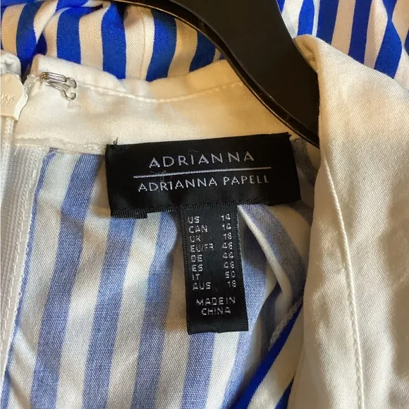 NWT Adrianna Adrianna Papell Size 14 Stripe Print Twist Dress