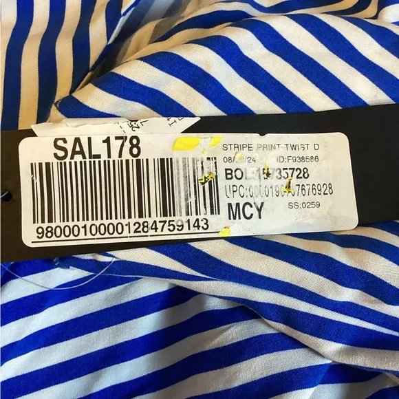 NWT Adrianna Adrianna Papell Size 14 Stripe Print Twist Dress
