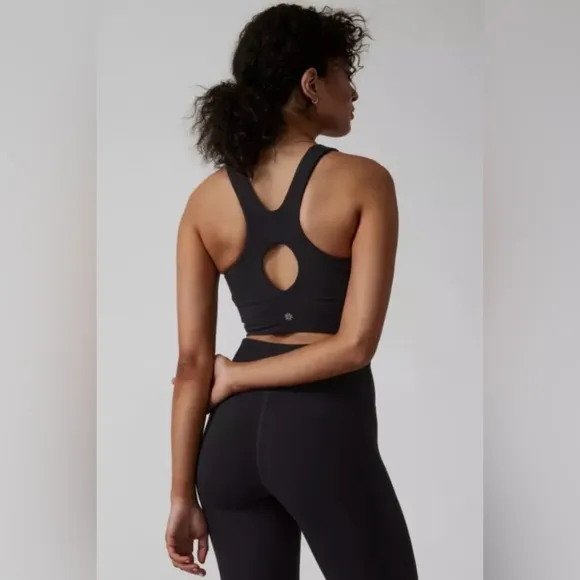 NWT Athleta Conscious Cut Out Top D-DD Cups