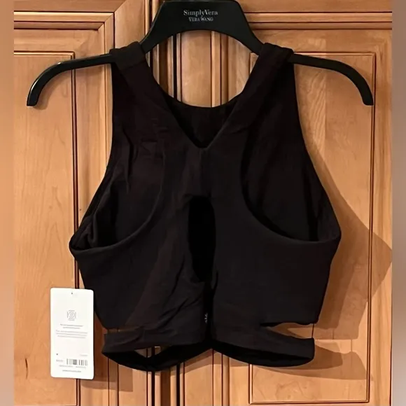 NWT Athleta Conscious Cut Out Top D-DD Cups
