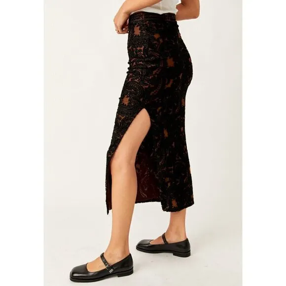 NWT FREE PEOPLE NWT Rosalie Velvet Midi Skirt / Black $108 retail!