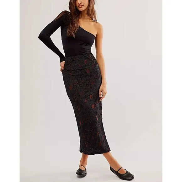 NWT FREE PEOPLE NWT Rosalie Velvet Midi Skirt / Black $108 retail!