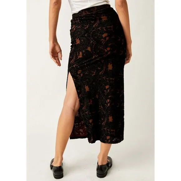 NWT FREE PEOPLE NWT Rosalie Velvet Midi Skirt / Black $108 retail!