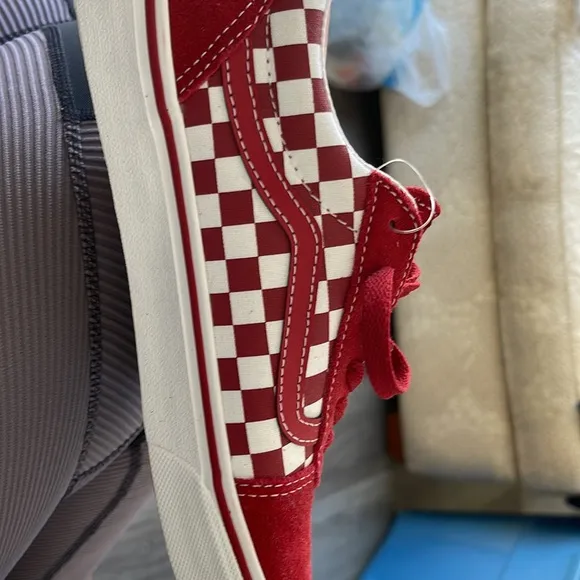 NWT Vans youth 5.5