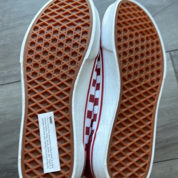 NWT Vans youth 5.5