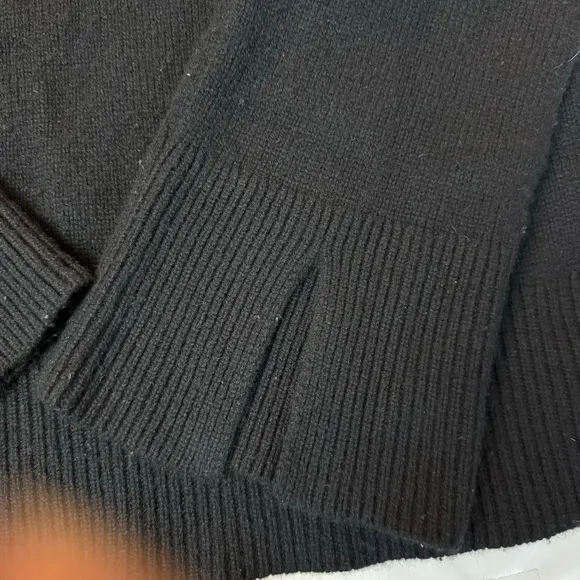 Theory Karinella Cashmere Trumpet Sleeve Sweater