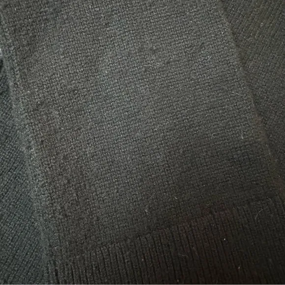 Theory Karinella Cashmere Trumpet Sleeve Sweater