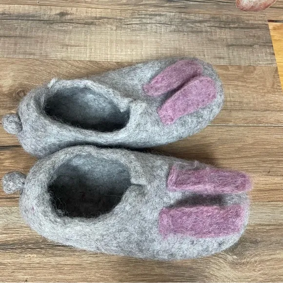 Wool felted slippers women’s or kids bunny ears size 4/6