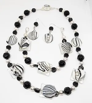 Zebra Chic Jewelry Set (special order - sold out)
